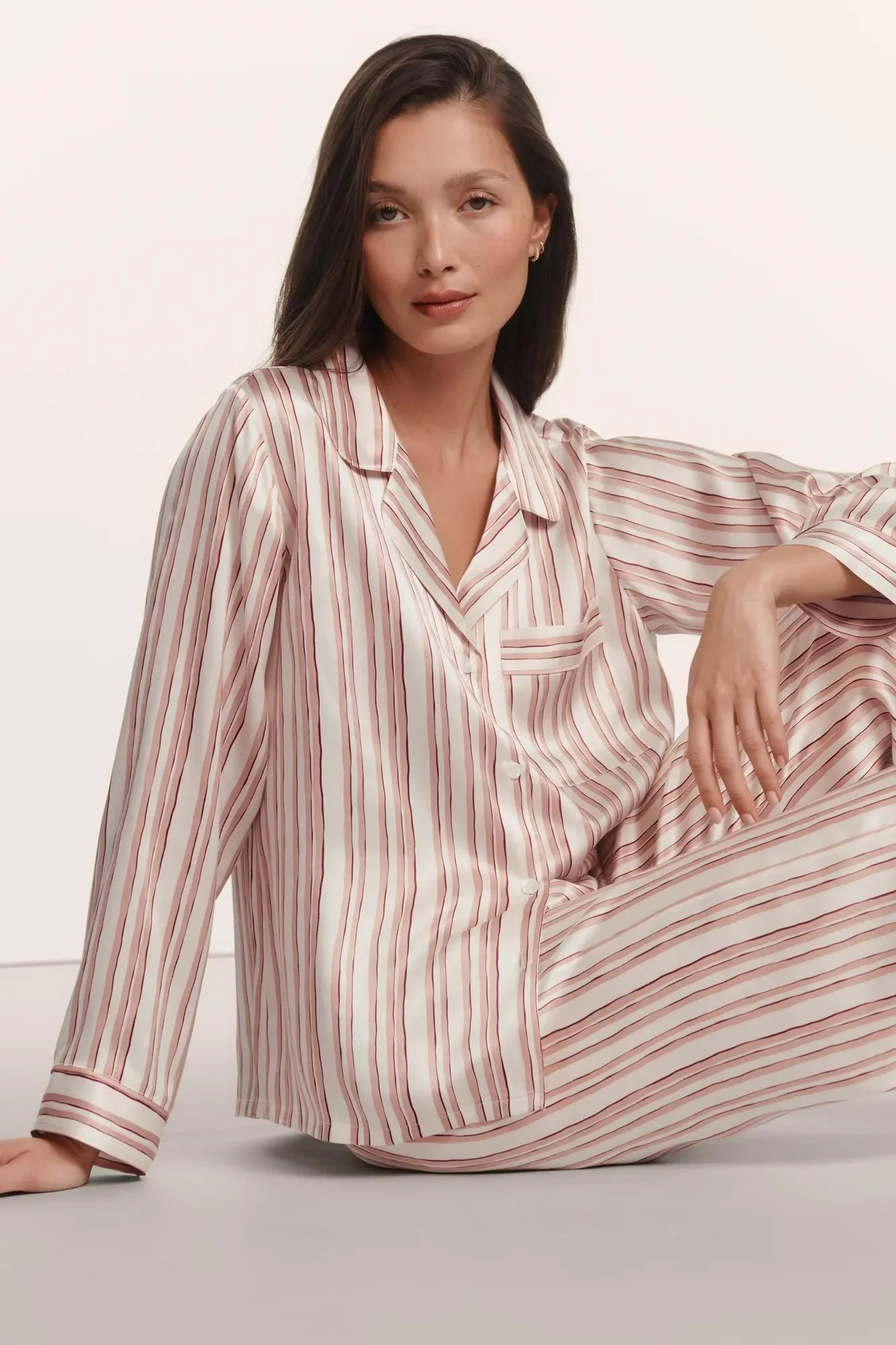 Eberjey x ILIA - Inez Washable Silk Printed Long PJ Set - Image 6
