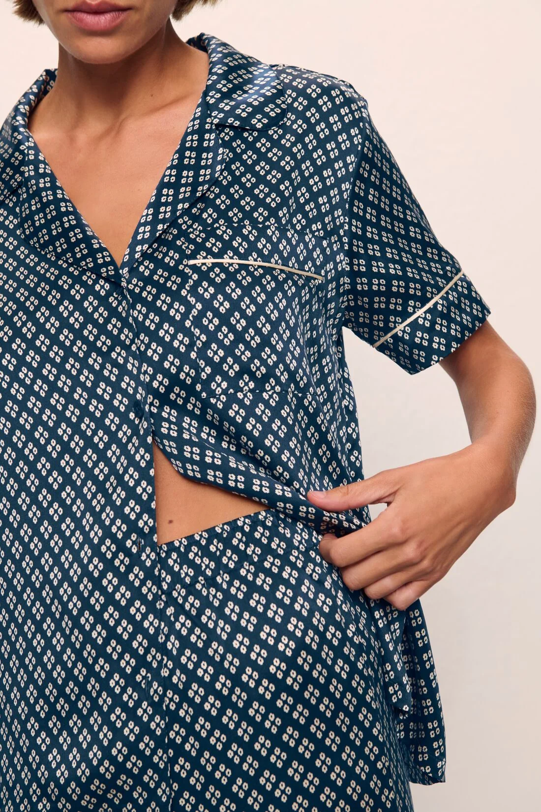 Inez Washable Silk Printed Short Sleeve Pant PJ Set - Image 3