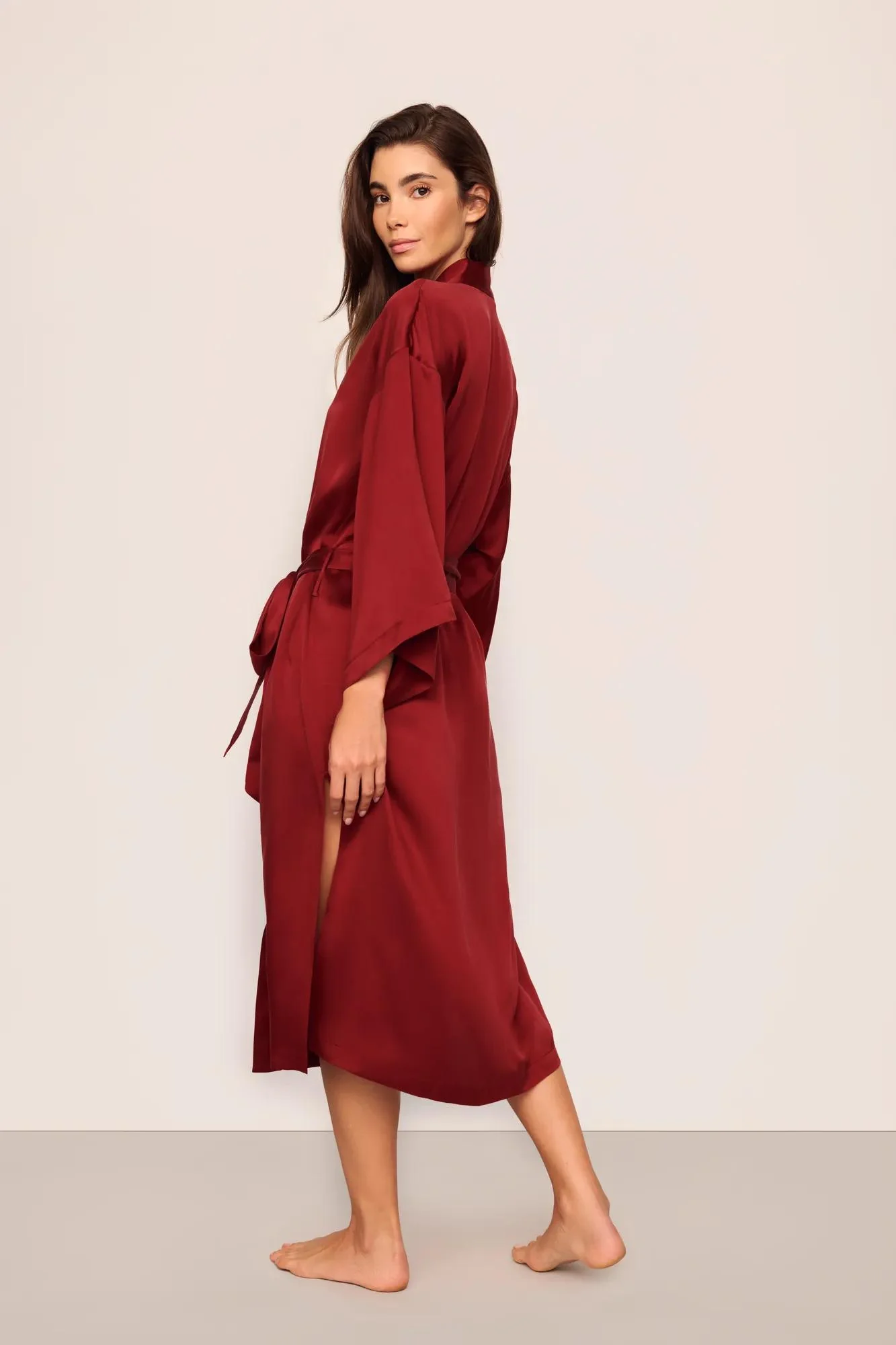 Eberjey x Lily Aldridge - Inez Washable Silk Robe - Image 4