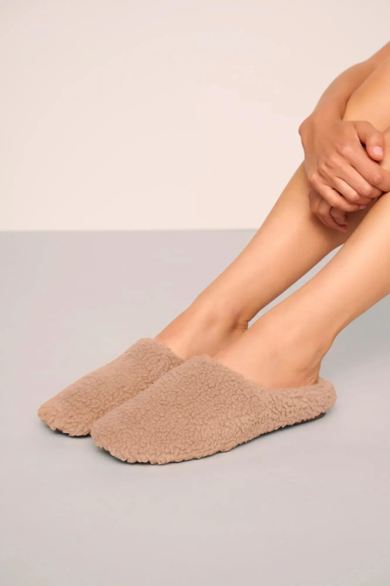 Sherpa Slipper - Image 2